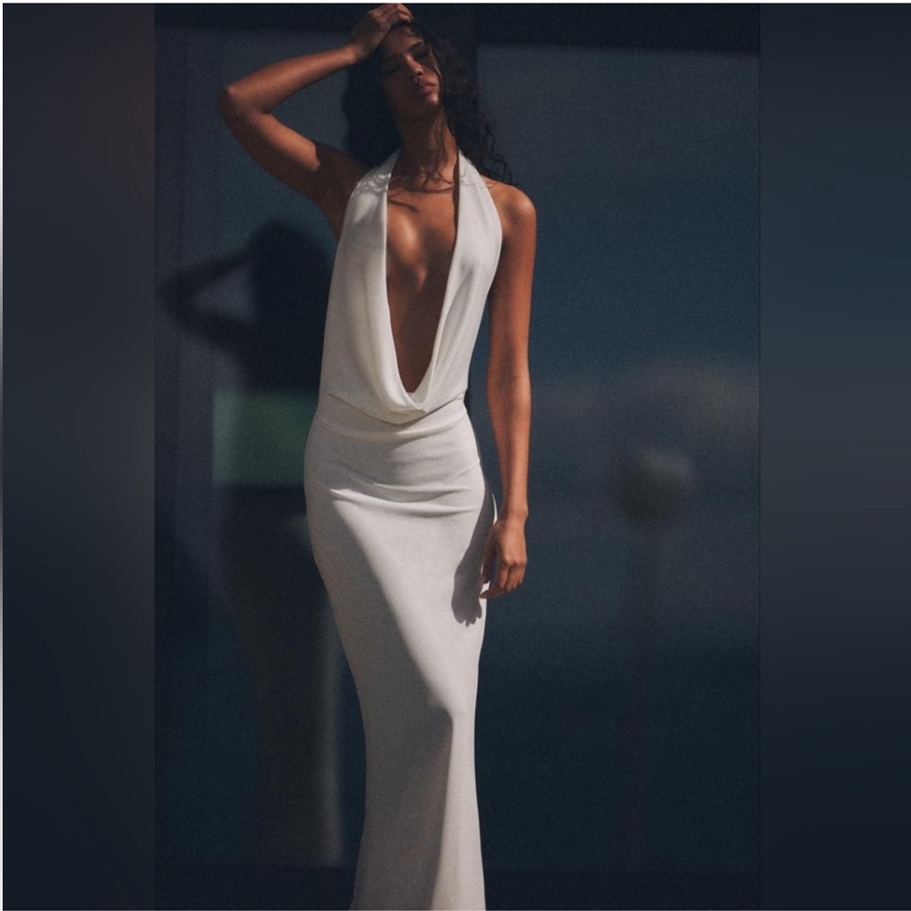 ZARA NWT DRAPED HALTER DRESS 🤍